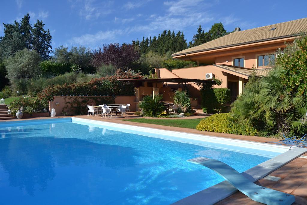 Villa Zagara Luxury Bed And Breakfast Pescara Exteriör bild