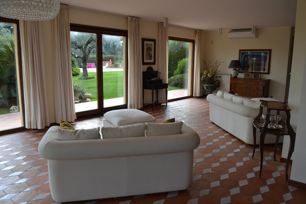 Villa Zagara Luxury Bed And Breakfast Pescara Exteriör bild
