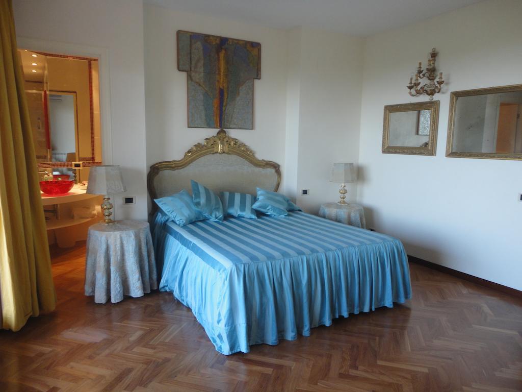 Villa Zagara Luxury Bed And Breakfast Pescara Rum bild