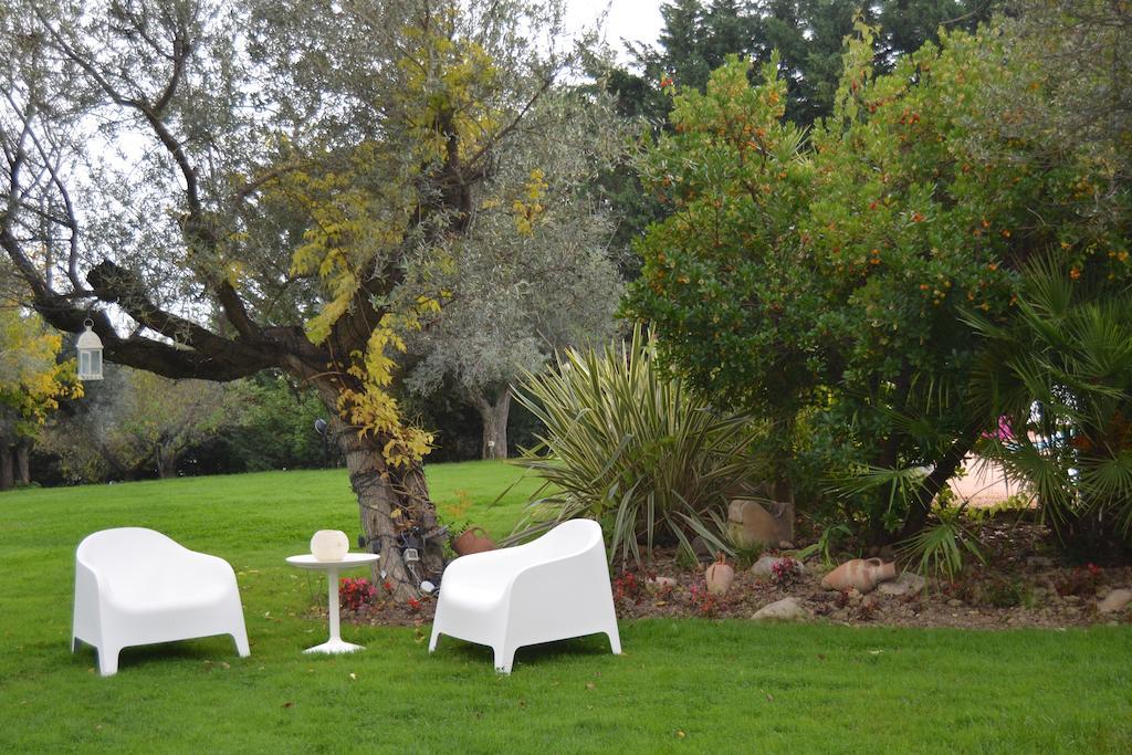 Villa Zagara Luxury Bed And Breakfast Pescara Exteriör bild
