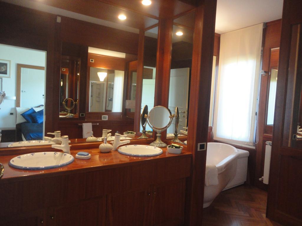 Villa Zagara Luxury Bed And Breakfast Pescara Rum bild